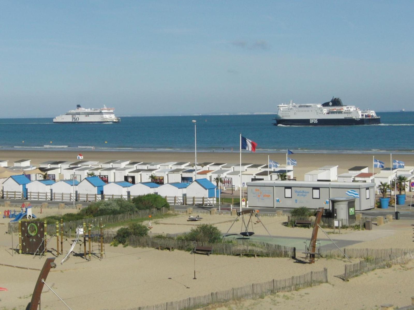 Studio A La Plage - Vue Mer Calais Exterior photo